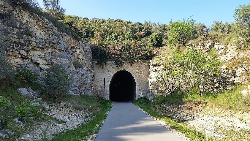 Tunnel de Comps
