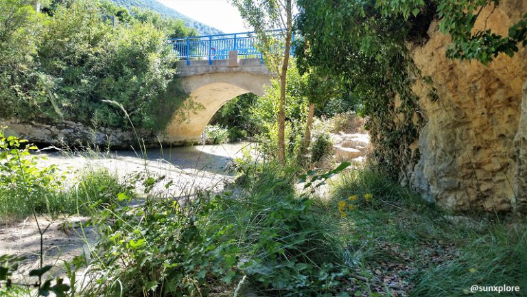 La Drôme à Pied 50 Promenades Randonnées