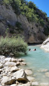 Un coin de baignade dans le vaucluse