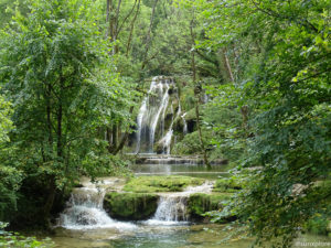 Randonnée aux cascades des tufs dans le Jura